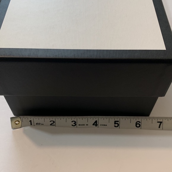 Gucci EMPTY Shoe Box • Authentic - Picture 9 of 12